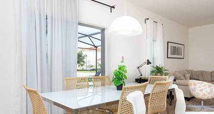 Bella Vida Resort Townhouse w/ Pool & Fast Wifi