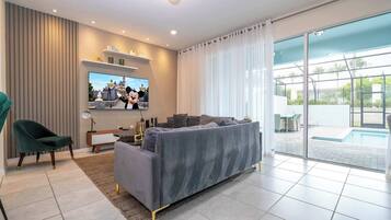 Townhouse, Beberapa Tempat Tidur, akses ke kolam renang, pemandangan kolam renang (111JW-SVH) | Area keluarga