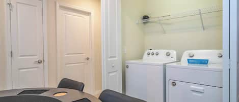 Townhome, Multiple Beds, Pool Access, Pool View (111JW-SVH) | Interior