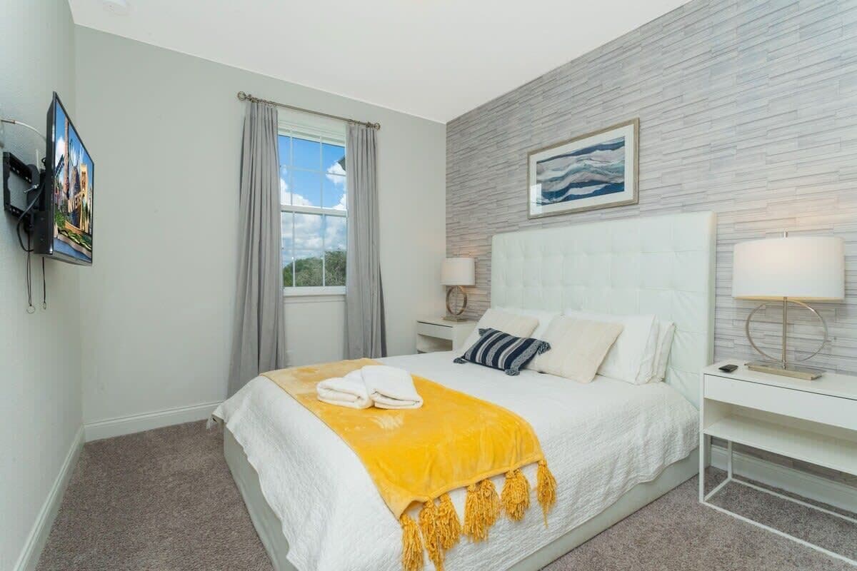 Townhome, Multiple Beds, Pool Access, Pool View (178CD-SVH) | 5 bedrooms