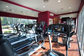 Fitness facility - Spacious Disney Area Townhouse w/ Pool & Free Parking (Kissimmee)