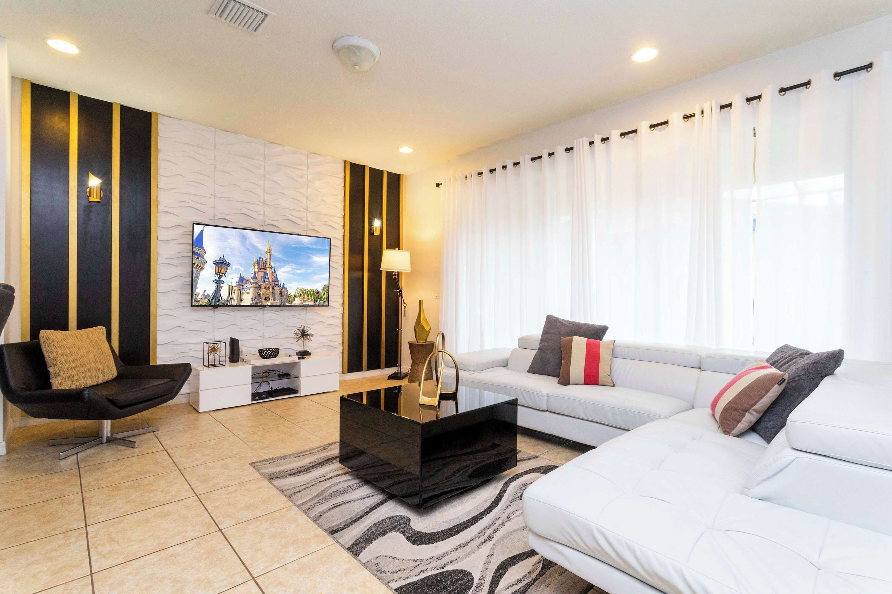 Townhome, Multiple Beds, Pool Access, Pool View (9035RS-SVH) | Living area