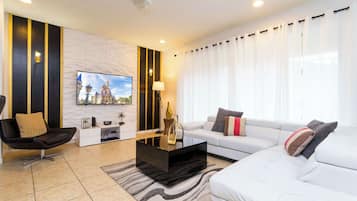 Townhome, Multiple Beds, Pool Access, Pool View (9035RS-SVH) | Living area