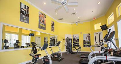 Disney Stay w/ Private Pool + Family Fun Sleeps 9