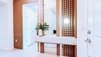 Maison mitoyenne, plusieurs lits, accÚs piscine, vue piscine (1177BI - SVH) | Intérieur