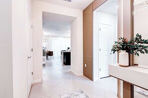 Interior - Spacious Townhome With Private Pool Near Theme Parks (Clermont)