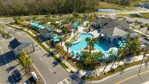Outdoor pool - Family-friendly Townhouse With Resort Pool Access (Kissimmee)