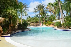 Utomhuspool