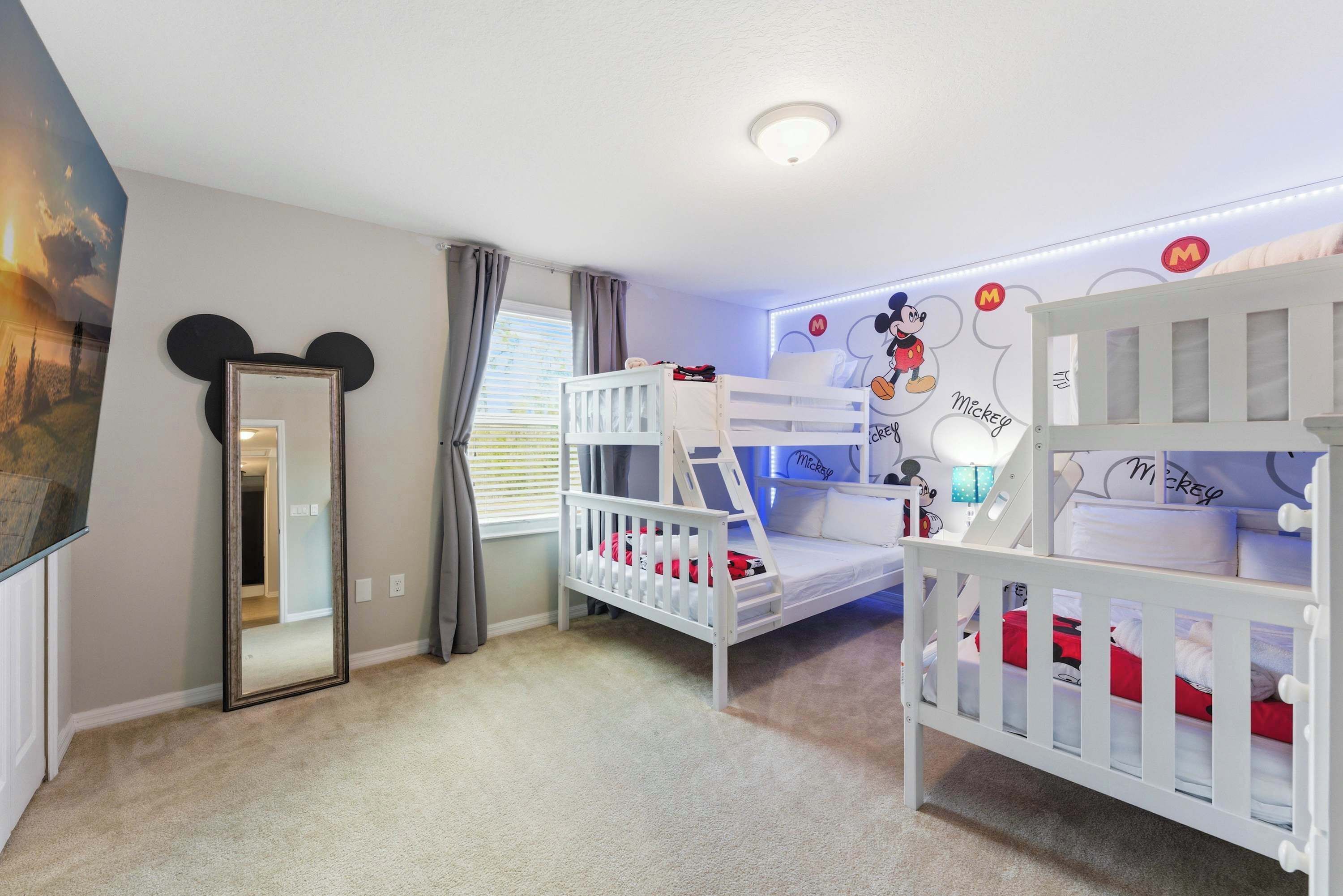 5 bedrooms