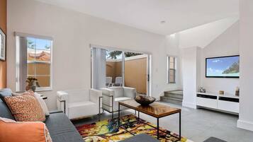 Townhome, Multiple Beds, Pool Access, Pool View (139PBD-SVH) | Living area