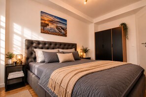 1 habitación, tabla de planchar con plancha, wifi gratis y ropa de cama 