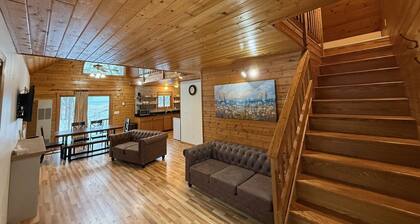 Scott's Superior Inn and Cabins