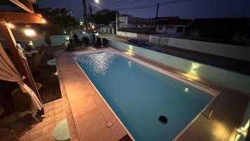 Utomhuspool