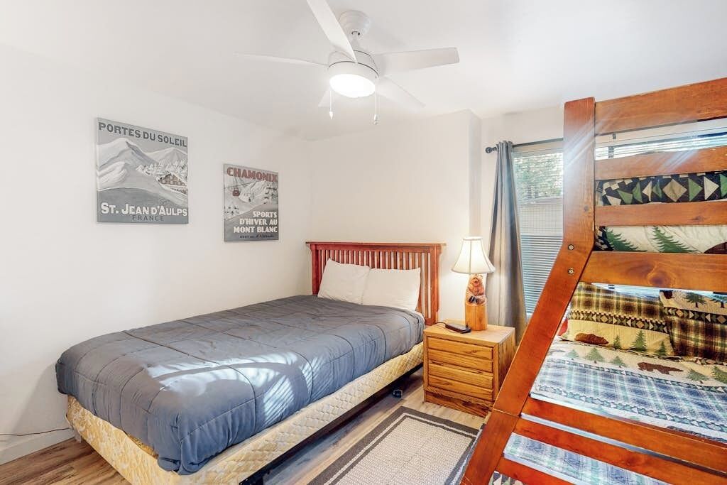 2 bedrooms, free WiFi, bed sheets, wheelchair access