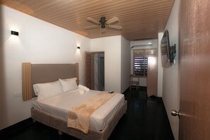 Comfort Double Room | Free WiFi - C.H. Santa Cruz  (Cartagena)