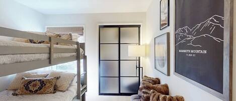 3 chambres, Wi-Fi gratuit, draps fournis