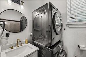 Interior - Seas the Beach Day- Custom Built Home (Galveston)
