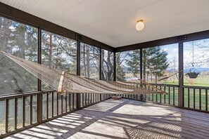 Interior - Waterfront hideaway with views, private dock on Pend Oreille River, kayaks & W/D (Sagle)