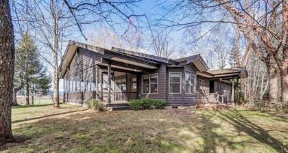 Waterfront hideaway with views, private dock on Pend Oreille River, kayaks & W/D