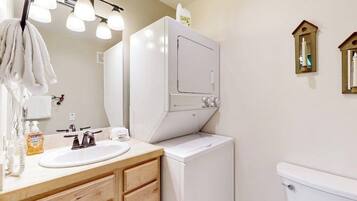Shower, towels