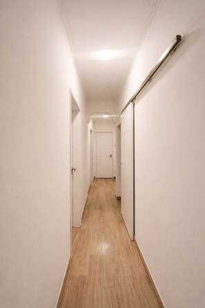 Interior - Mouraria Guest Apartment (Lisboa)