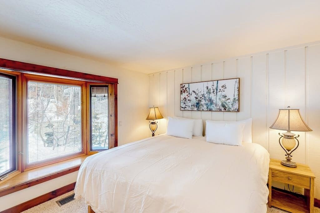 2 bedrooms, Internet, bed sheets