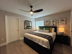 5 Schlafzimmer, Bügeleisen/Bügelbrett, WLAN, Bettwäsche