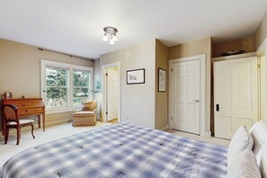 4 Schlafzimmer, Schreibtisch, kostenloses WLAN, Bettwäsche