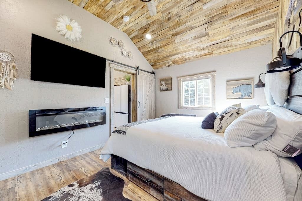 1 quarto, berço de viagem, Wi-Fi de cortesia, roupa de cama