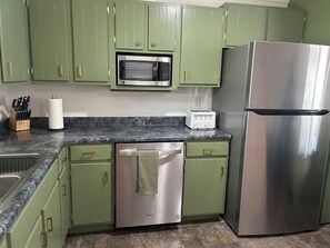 Private kitchen - 3-bedroom Country House in charming College Station on over 2 Acres (College Station)