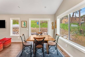 Dining - Charming single-level home with a patio, washer/dryer, & central AC (Lakeside)