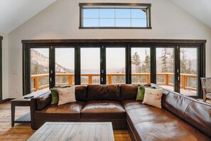 TV, ping pong, books - Newly built mountain home with water views, balcony, two kitchens, & W/D (Lakeside)