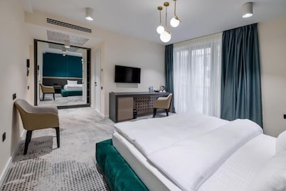 Nouvelle Hotel
