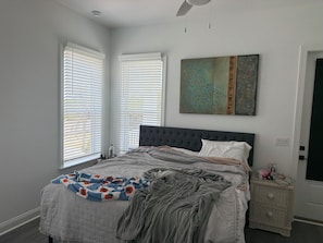 4 quartos, ferros/tábuas de passar roupa, Wi-Fi, roupa de cama