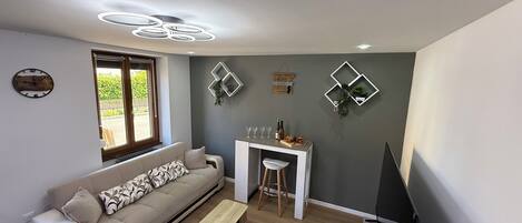 Smart TV, books
