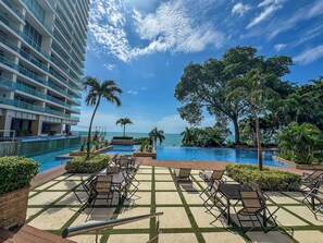 Pool - Stunning Beachfront Condo in P.H. Bahia (Nueva Gorgona)