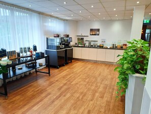 House | Interior - 2 Person Holiday Park Home in Brauschweig (Braunschweig)