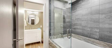 Shower, towels