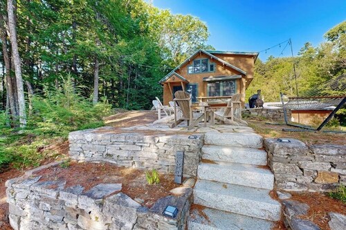 Belgrade Lakes getaway with private swim dock, outdoor living, & canoe/kayaks