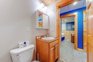 Shower, towels