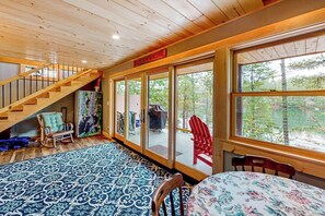 Interior - Lakefront home with lovely lake views - one mile from the casino (Oxford)