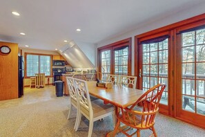 Dining - Charming Lakefront Apartment with Stunning Views and Cozy Amenities (Denmark)