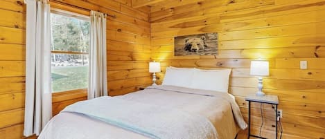 3 makuuhuonetta, ilmainen Wi-Fi, vuodevaatteet
