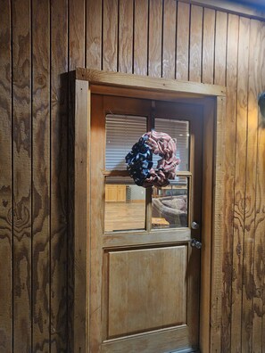 Interior - American Dream is a Cozy 2-bedroom bungalow in charming Loon Lake with AC (Loon Lake)