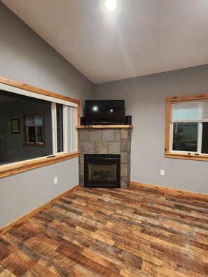 Interior - American Dream is a Cozy 2-bedroom bungalow in charming Loon Lake with AC (Loon Lake)