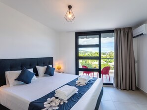 1 bedroom, WiFi, bed sheets - Atea Pearl – Top-floor one-bedroom apartment with views (Pirae)