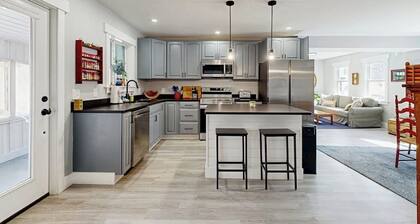 Inviting Bridgton House with Cozy Interiors and Modern Amenities
