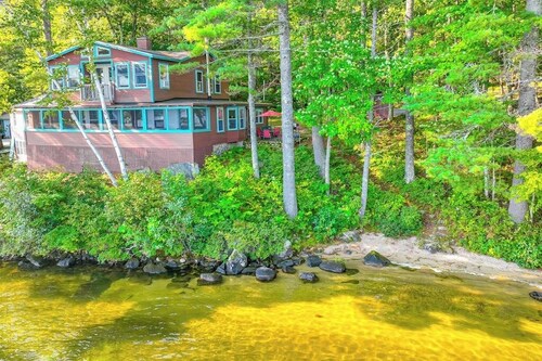 Naples Lakefront Retreat | Private Beach, Dock & Kayaks | Family + Dog friendly