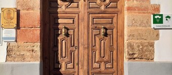 Renovated historic house in the center of Vva.de los Infantes. Groups and couples.