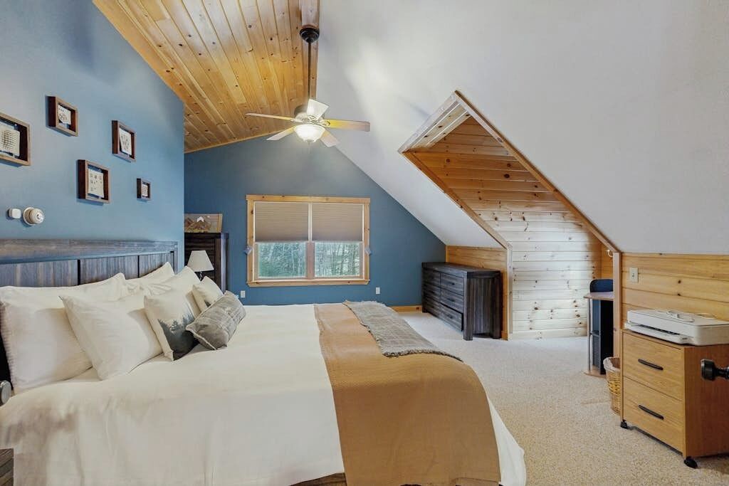 4 chambres, bureau, Wi-Fi gratuit, draps fournis